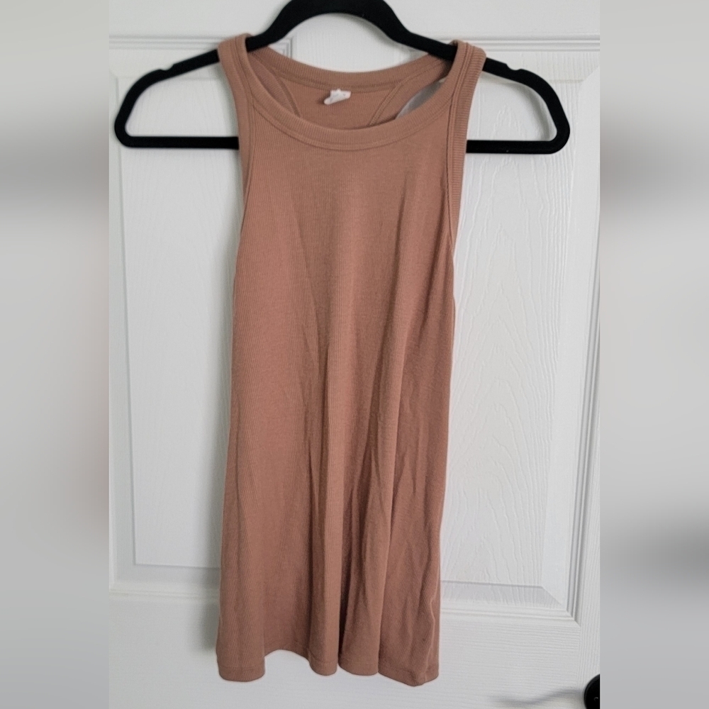 OLD Navy Ultralite tank. Large